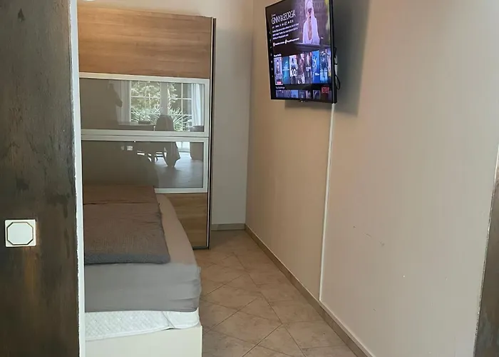 Am Wasser * Gross Lindow